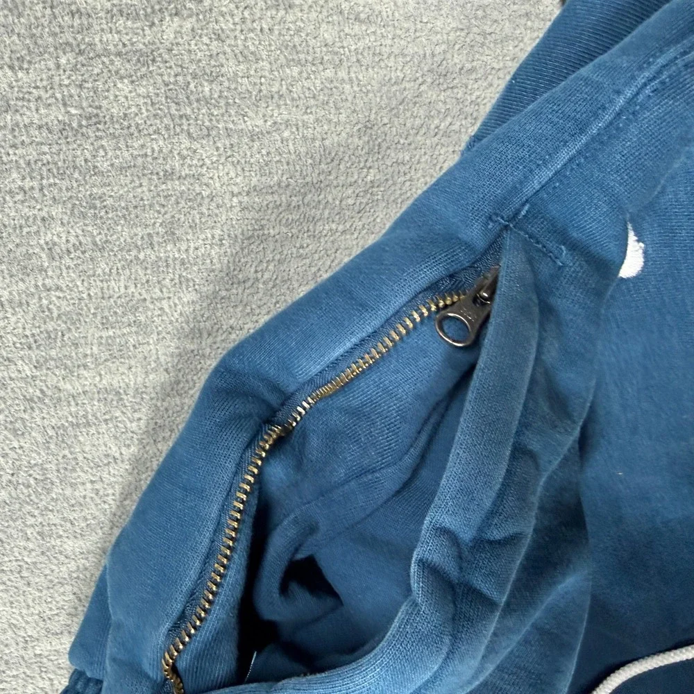 Nike essential solo